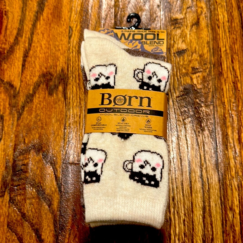 BORN OUTDOOR Mug Wool Blend Crew Socks 2 Pairs NWT!